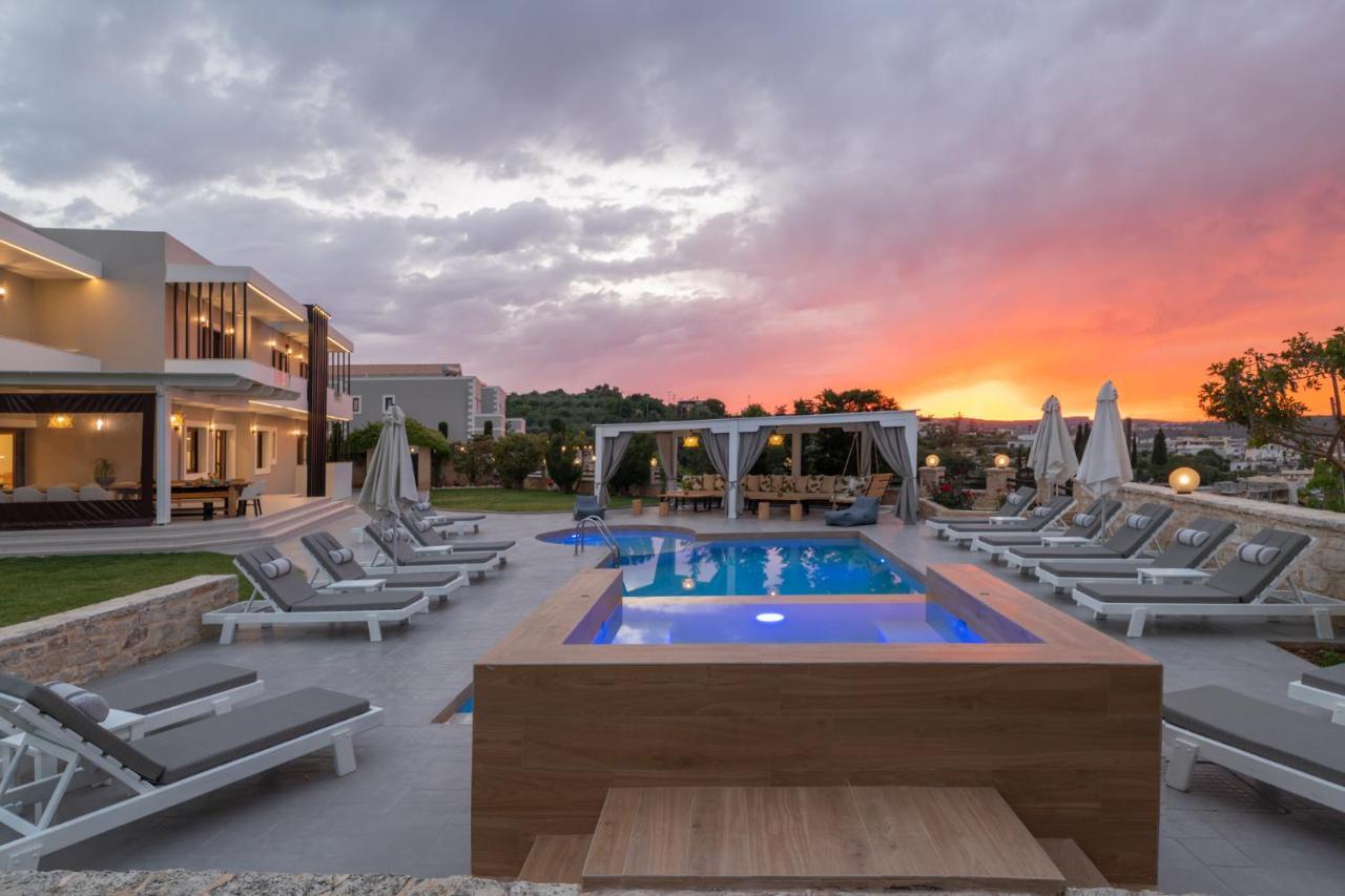 Elaida Villa, Heaven On Earth, By Thinkvilla Perama  المظهر الخارجي الصورة